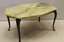 Diivanilaud (97x47x65)