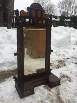 Hастольнoe зеркало