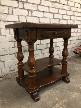 Käsitöölaud (76x76x43)