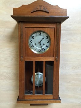 Wall clock