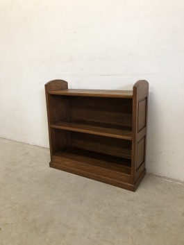 Riiul (80x80x30)