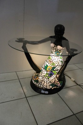 Lamp- klaaslauaga