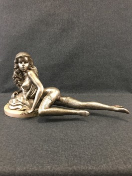 Skulptuur (60x30x25)
