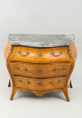 Kummut (91x80x50)