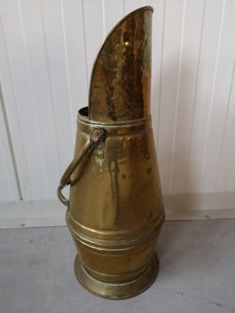 Vihmavarjuhoidja (23x54)