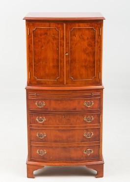 Puhvetkapp (62x130x44)