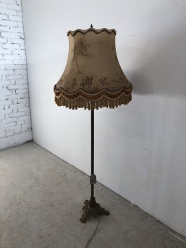 Põrandalamp