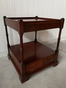 Öökapp (48x55x48)