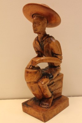 Skulptuur (12x42)