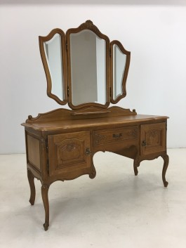 Buduaari laud peegliga (130x165x45)
