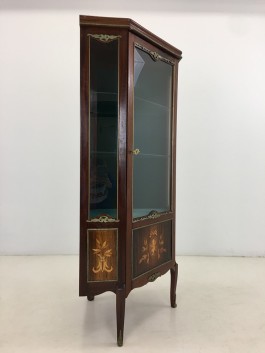 Vitriinikaapit (81x156x54, 2 kpl)