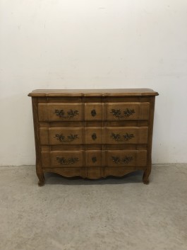 Lipasto (121x86x53)